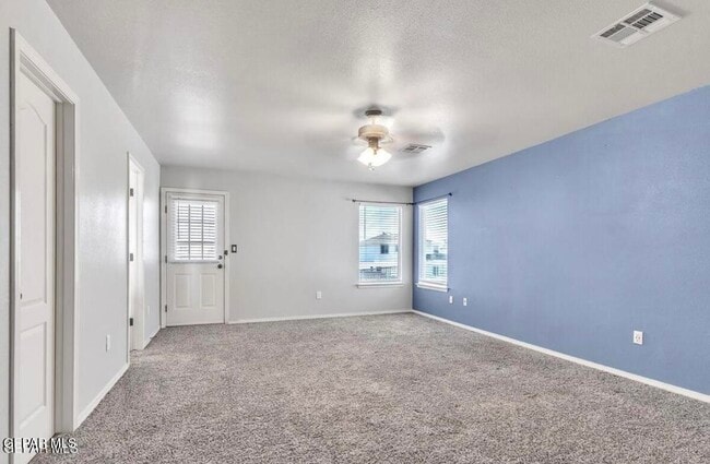 Building Photo - 12879 Hidden Grove Dr