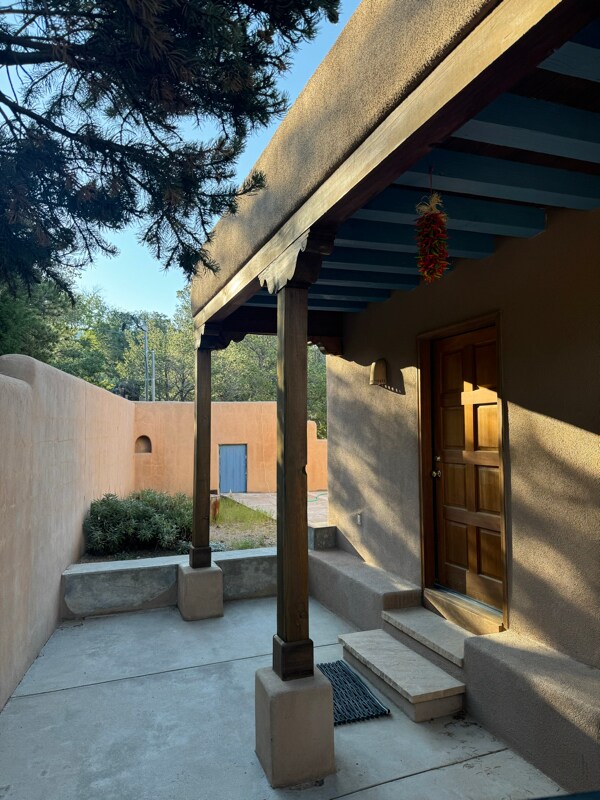 Building Photo - 530 Camino Militar
