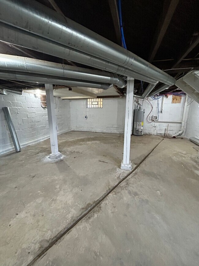 Building Photo - 1179 Atcheson St