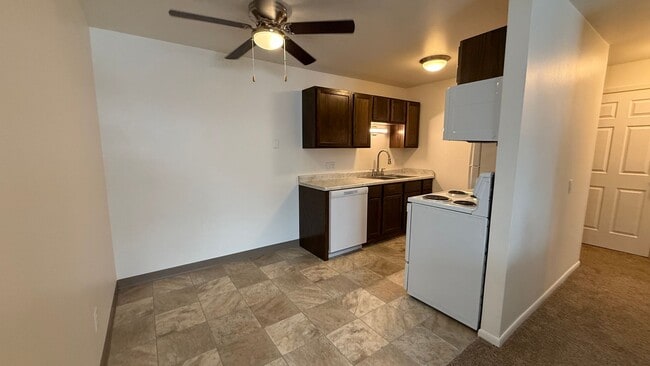 Building Photo - Upper 2-Bedroom | Brand New Updates & Heat Included!