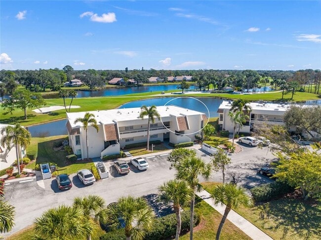Building Photo - 7193 W Country Club Dr N