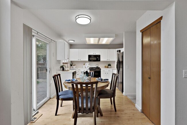 Building Photo - Spacious 4-Bedroom Home with Finished Basement in Parker, CO - A Must-See Rental Property!