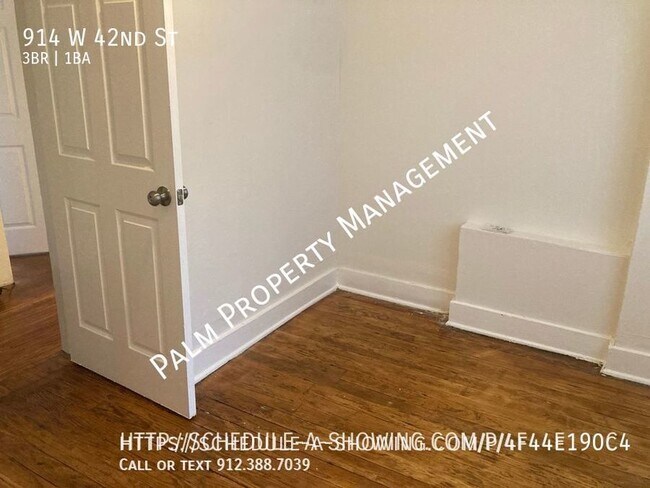 Building Photo - 914 W 42nd St