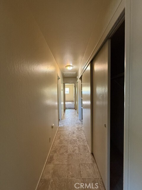 Building Photo - 5710 Kelsey Creek Dr