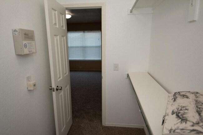 Building Photo - 3015 Marigold Drive