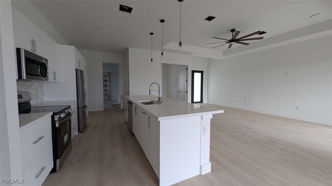 Building Photo - 9054 Lamkin Cir