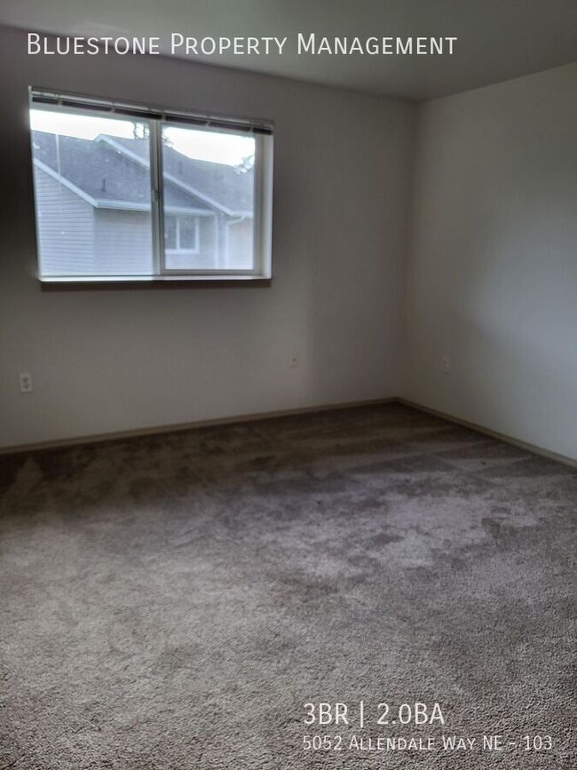 Building Photo - 5052 Allendale Way NE
