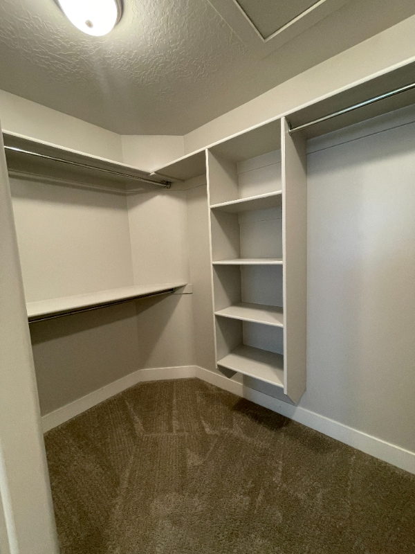 Building Photo - 293 W 590 N