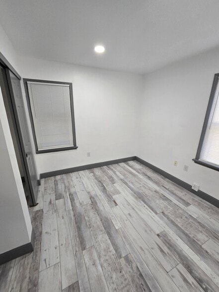 Building Photo - 1056 Geers Ave