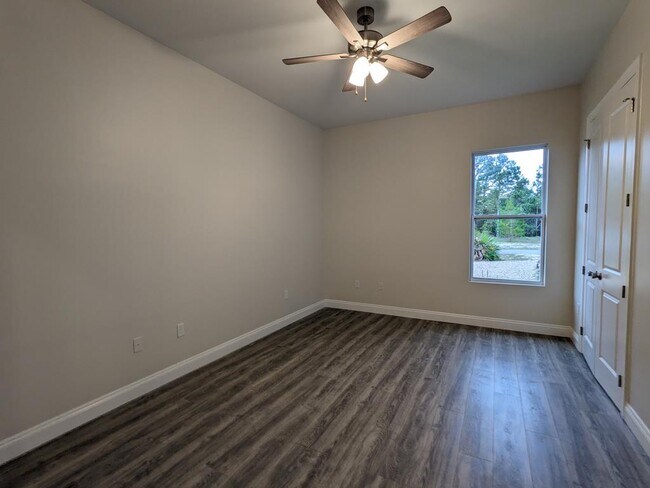 Building Photo - 383 Gramercy Plantation Rd