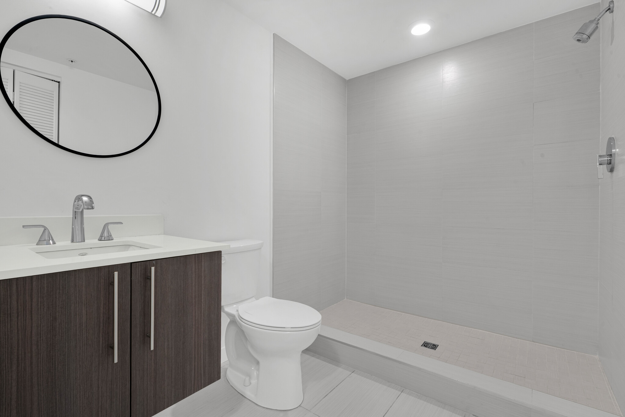 Building Photo - 7751 NW 107th Ave