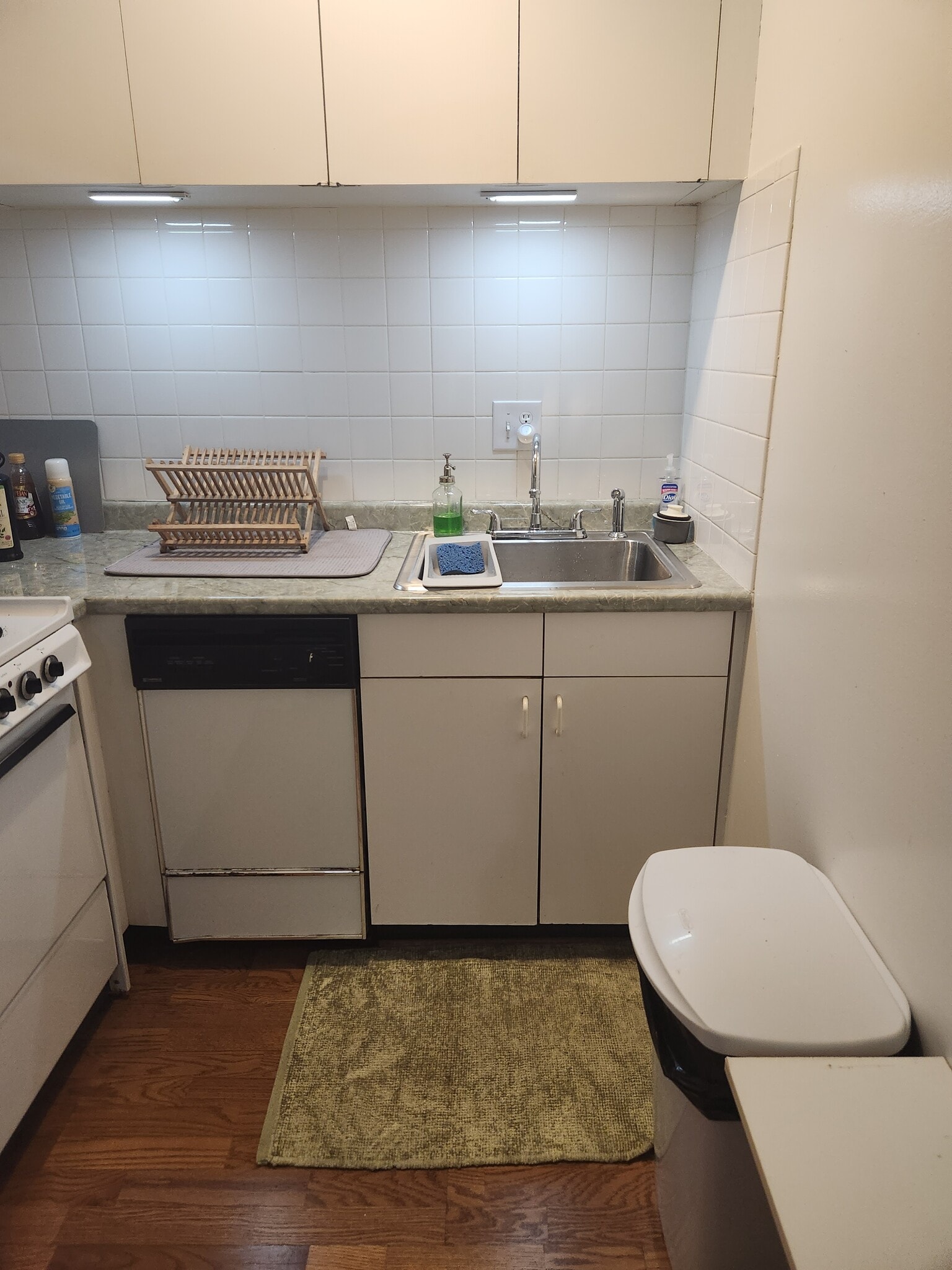 Building Photo - 342 Fairmont Ave, Apt #8