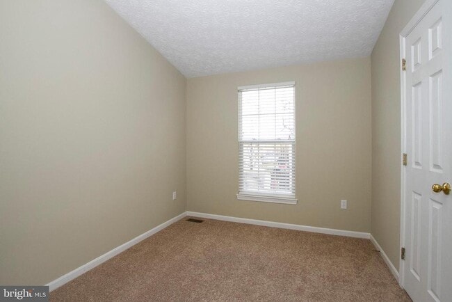 Building Photo - 2269 Lea Ct