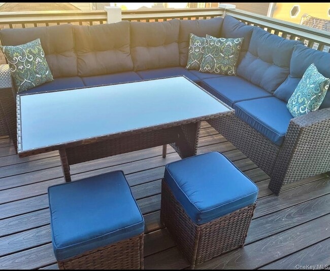 Building Photo - 1-92 Beach 109th St