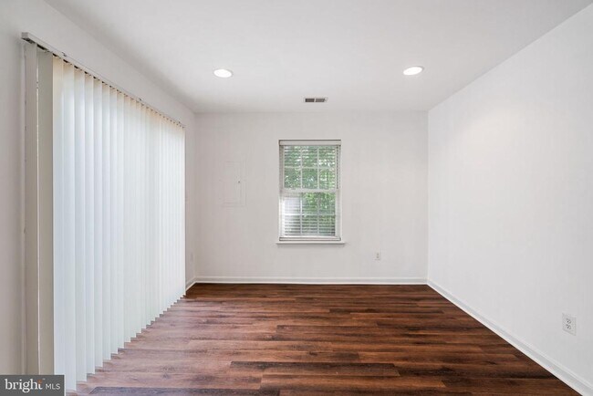 Building Photo - 9023 Brewer Creek Pl