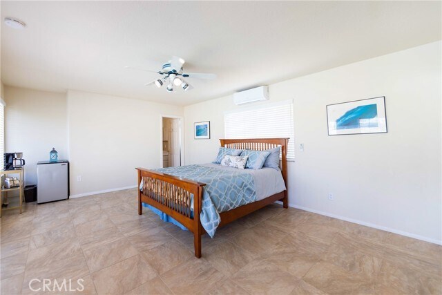 Building Photo - 38900 Ave Arriba