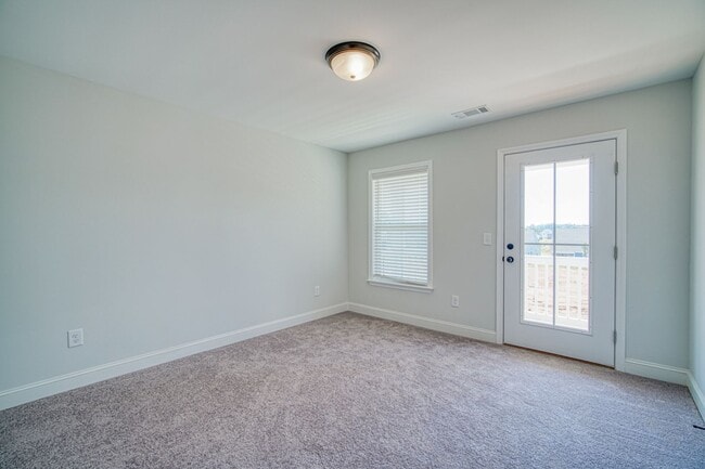 Building Photo - Lovely End Unit, Brand New Construction, 3...
