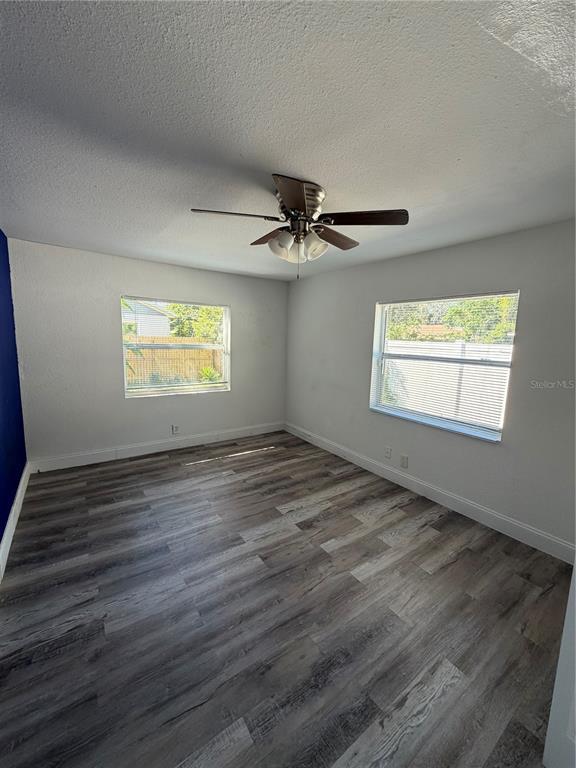 Building Photo - 4231 E Curtis St