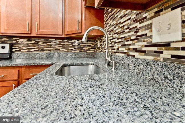 Building Photo - 11430 Horse Soldier Pl