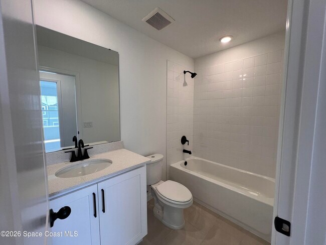 Building Photo - 1258 Bluewater Ln