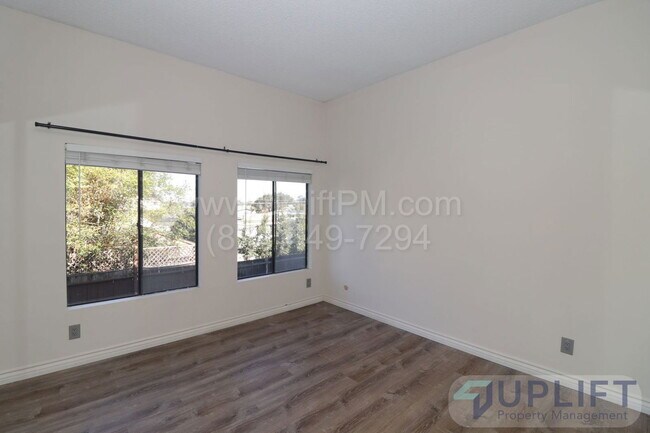 Building Photo - 5170 Clairemont Mesa Blvd
