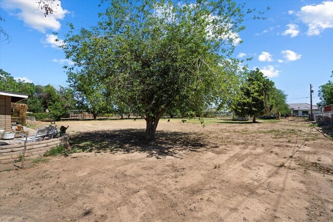 Building Photo - 23265 Vía Del Arroyo