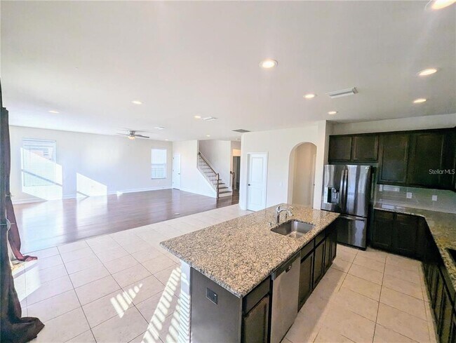 Building Photo - 6209 Windship Ct