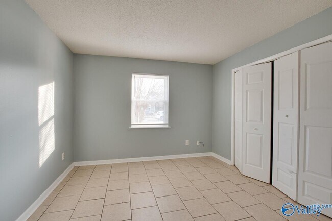 Building Photo - 4914 Cotton Row NW