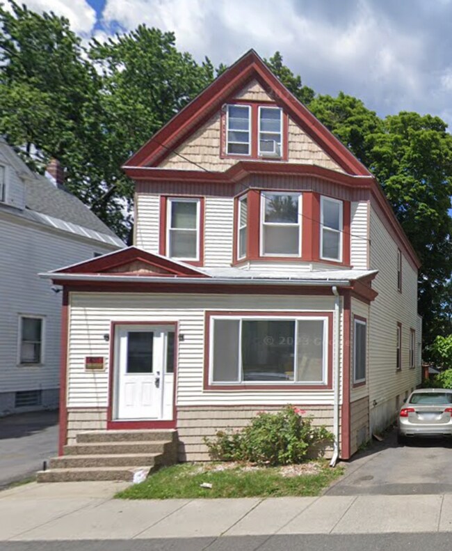 Building Photo - Beautifully remodeled 5 bedroom, 1 bathroom