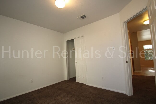 Building Photo - Trimmier Estates!
