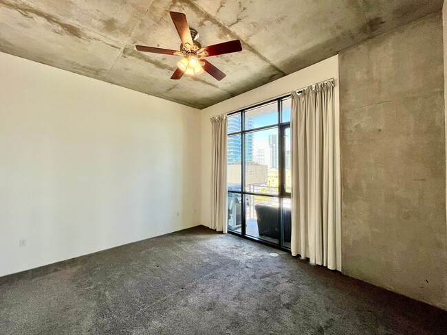 Building Photo - Stunning Corner Loft in East Village with Floor-to-Ceiling Windows & City Views!