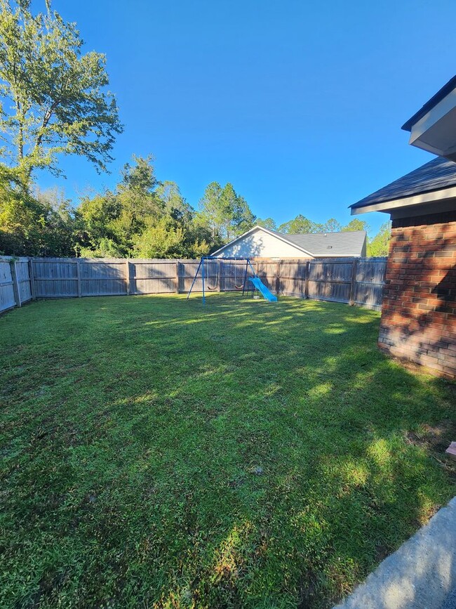 Building Photo - 1073 Cassidy Ln