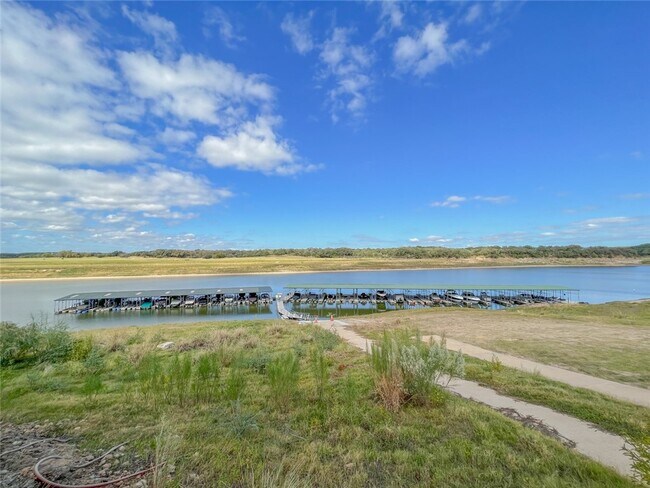Building Photo - 502 Harbor Dr