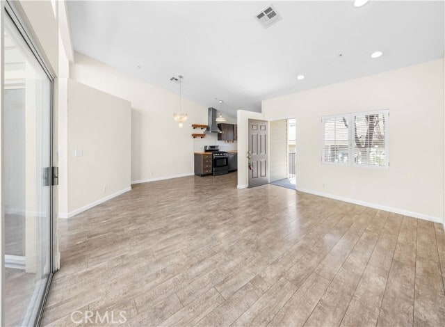 Building Photo - 11377 Osborne Pl