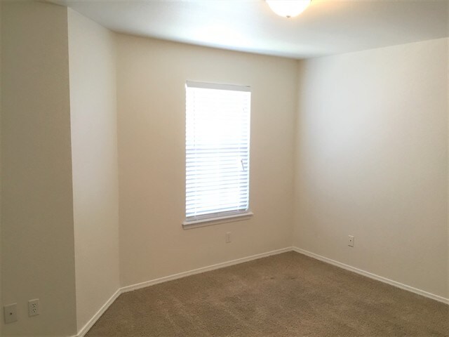 Building Photo - 11060 W Halstead Ct