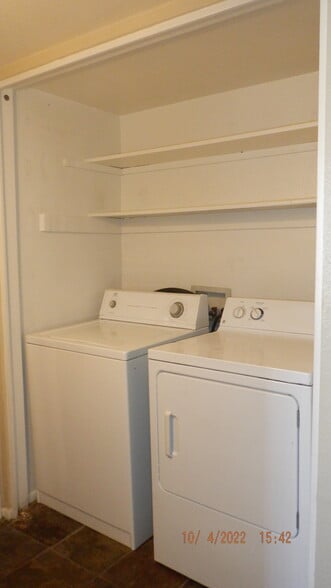 Building Photo - 2151 N Meridian Rd