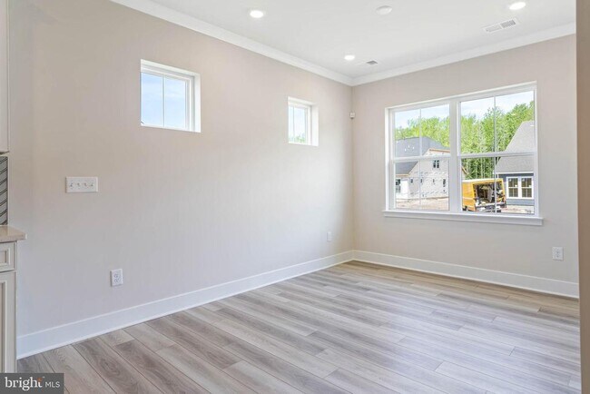 Building Photo - 31531 Deep Pond Ln