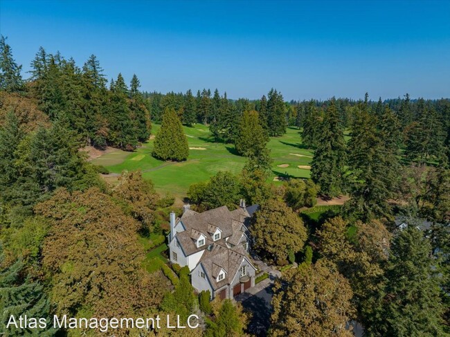 Building Photo - 4 br, 4.5 bath House - 1199 Fairway Rd