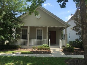 Building Photo - MOVE IN SPECIAL-Adorable 2/2 Home in Harmony