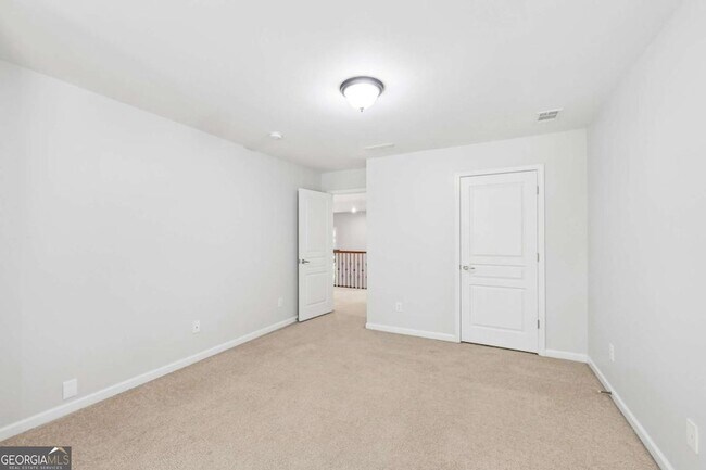 Building Photo - 4105 Hastings Dr