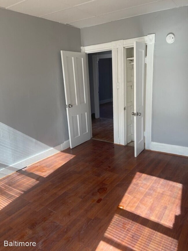 Building Photo - 4 br, 1.5 bath House - 5237 Linden Heights...