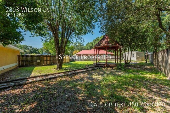 Building Photo - 2803 Wilson Ln