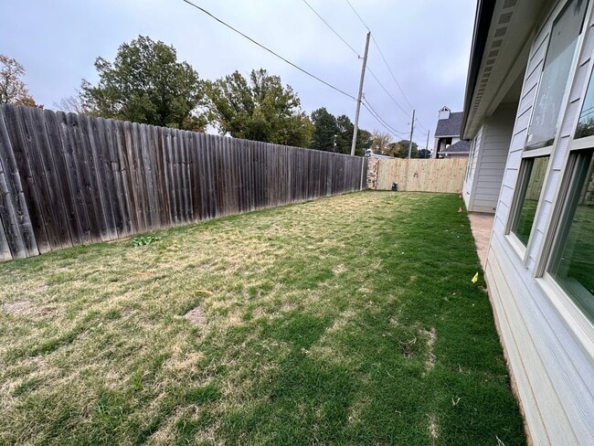 Building Photo - 4/3 Home - Mt. Pleasant Country Club