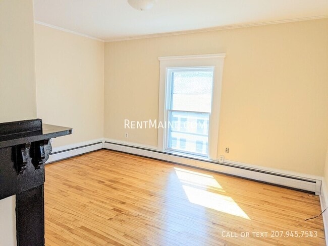 Building Photo - 22 E Summer St