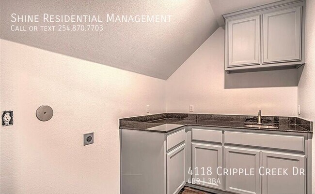 Building Photo - 4118 Cripple Creek Dr