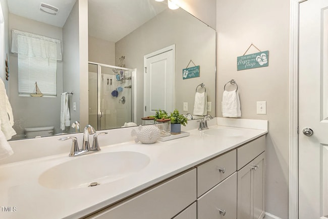 Building Photo - Build Equity While Leasing - Lease and Own...