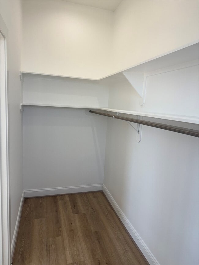 Building Photo - 6350 Culberson St