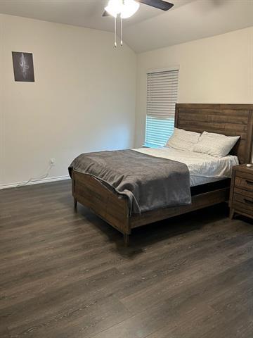 Building Photo - 1115 Quaint Meadow Dr