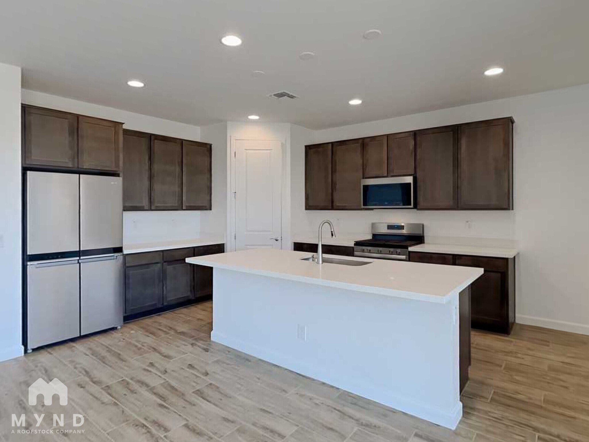 Building Photo - 13409 W Tether Trail