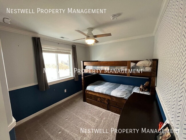 Building Photo - 1508 Waterfront Dr